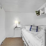 Stunning In Sydals With Wifi Feriehus *